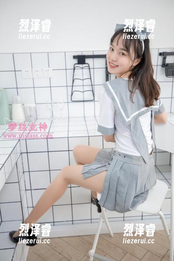 梦丝女神 - 香萱与比基尼：网盘之旅，啧啧，这个身材！