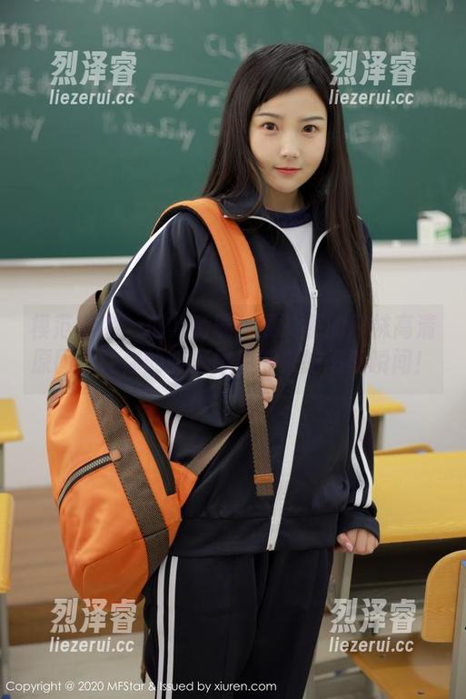 模范学院 - 前方高能！夏玲蔓的网袜高清原图，让你的眼光停不下来的恶搞瞬间！