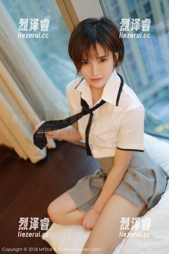 模范学院 - 从未见过的私房风景，慕羽茜的镂空图片让人有点出神！