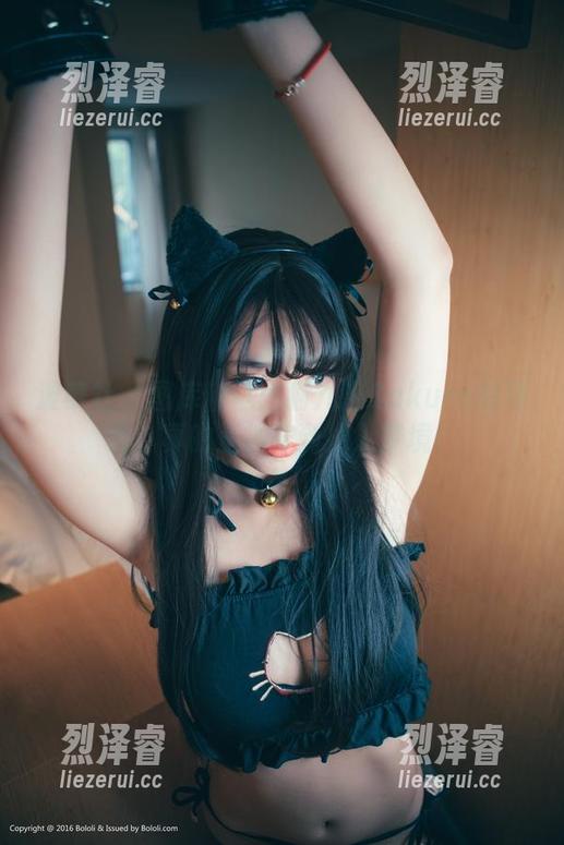 波萝社 - 图库精选：猫九酱Sakura的可爱，真的是神奇到掉入梦境！