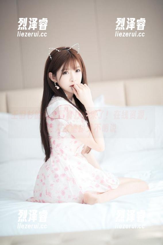 王羽杉的私人写真打包来了！在线资源，惹人欲望却又不明说