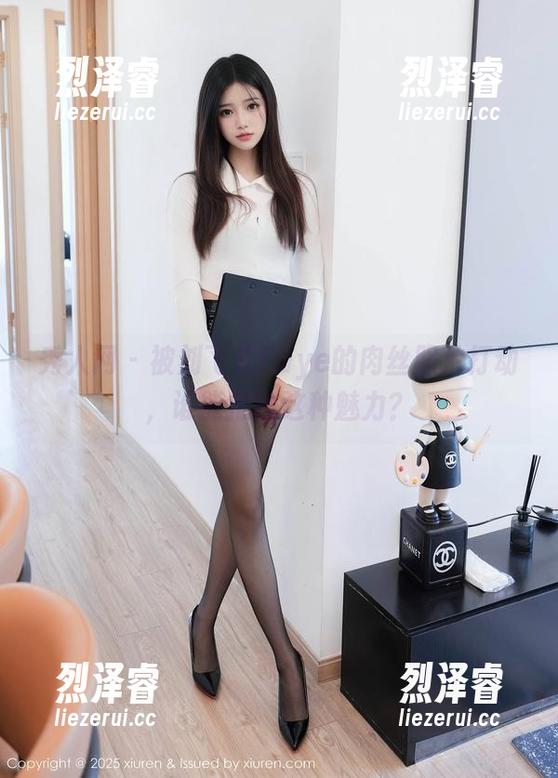 秀人网 - 被刘飞儿Faye的肉丝照片打动，谁能抵挡这种魅力？