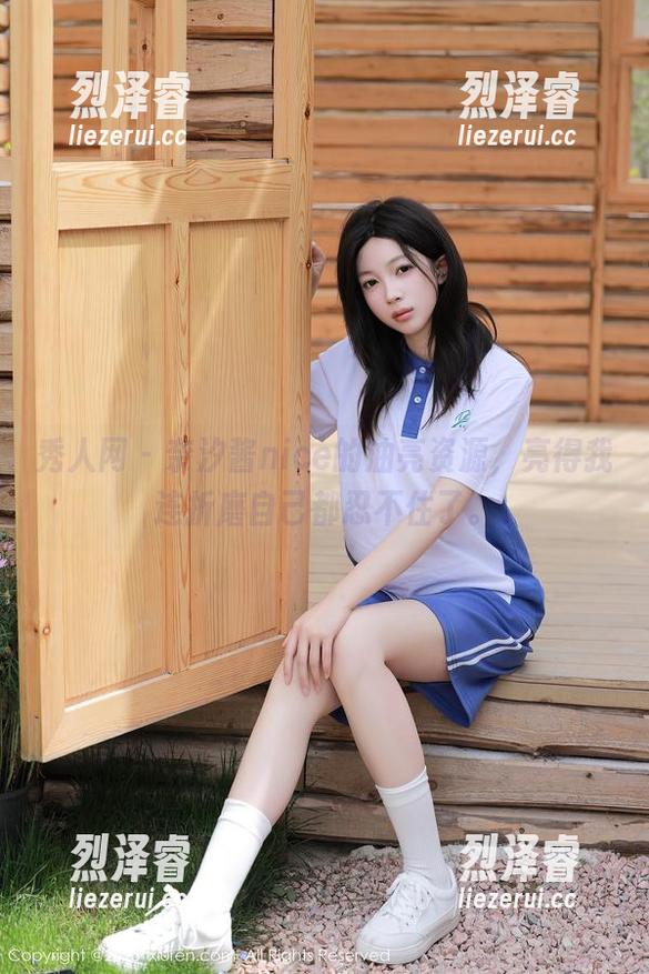 秀人网 - 奈汐酱nice的油亮资源，亮得我连折磨自己都忍不住了。