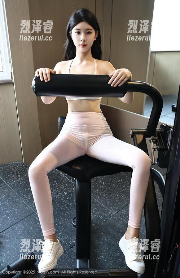 秀人网 - 娜露的神奇女孩合集：每一张都是‘你怎么看’的迷思