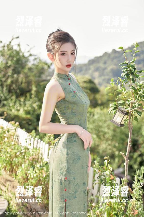 秀人网 - 难得的林文文体操服合集，谁说体操服只能用来运动？这种美感让人想下载一百个！