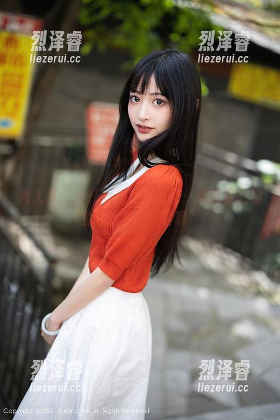 秀人网 - 汁汁女孩最新图册：看完保证你会默默发出“哇哦”