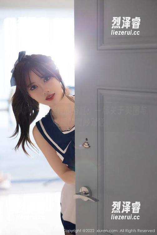 秀人网 - 程程程的浴缸：一场关于美图与性感的微妙对话