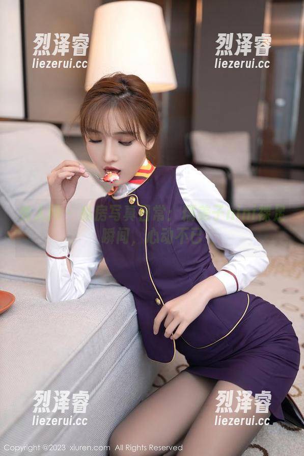 秀人网 - 私房写真日常：糯美子nini裸足瞬间，心动不已