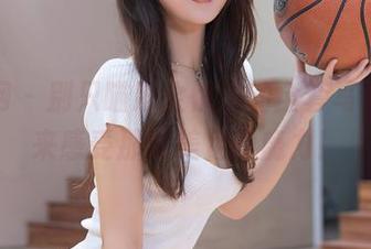 秀人网 – 别只瞄准金悦汐的全套写真，快来感受那双美足的魔力！