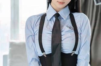 秀人网 – 黑色的神秘魅力，陈以二的美图分享，让我想起了那些默默的小心事。