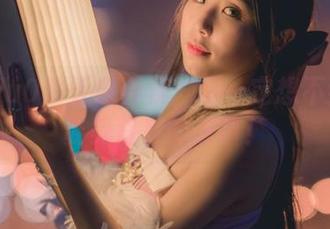 穆零Mu0的天台合集：你一定想不到这个姿势背后的故事！