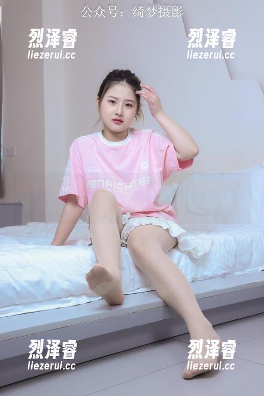绮梦摄影 - 跟随栗子，开启斯德哥尔摩式圣诞福利的图片模式！