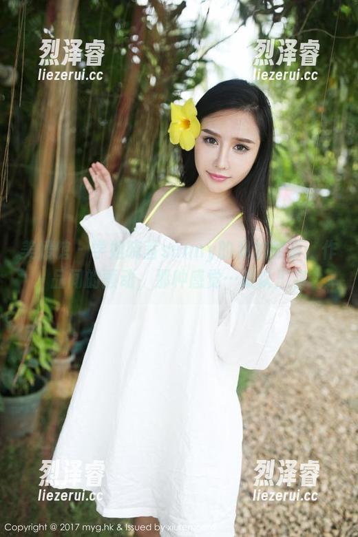 美媛馆 - 学姐晓茜sunny的私拍故事：作品间的颤动，那种感觉…难以形容