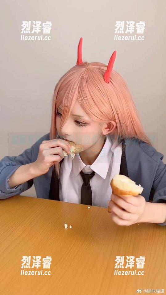 最新写真：腥味猫罐教你如何把禁闭者嘟嘟的魅力放大一百倍！