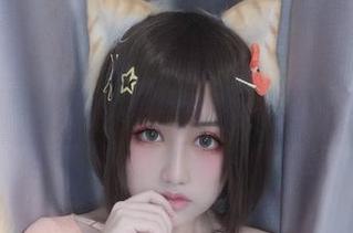 没什么比芊川一笑MNK的白色更能治愈我，原图在这里！