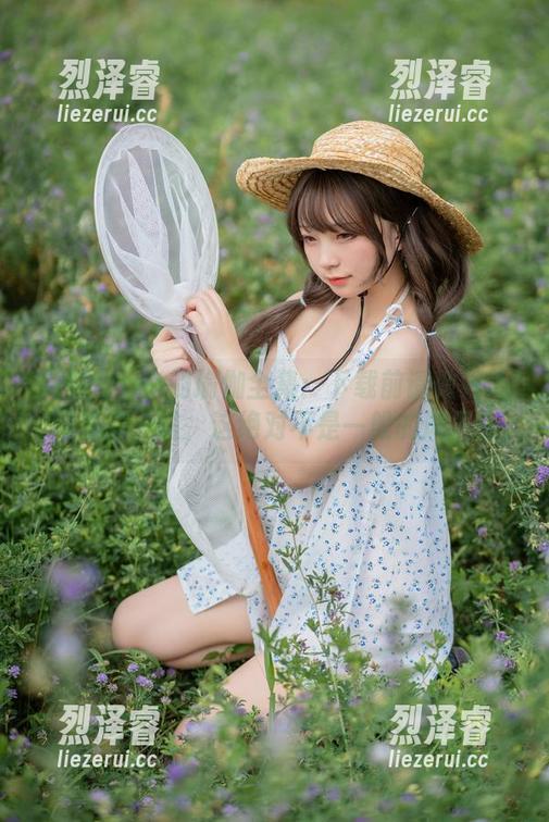 花铃Hana的瑜伽全集：下载前请做好心理准备，瞧，这绝对不是一般的风景！