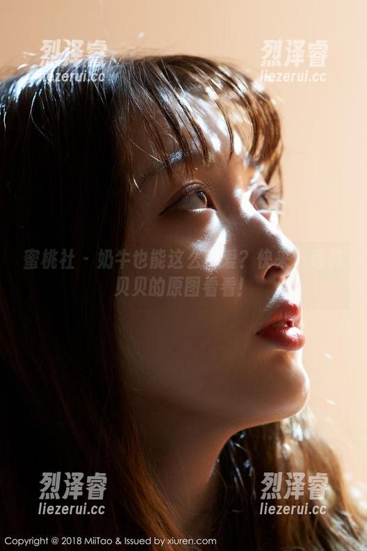 蜜桃社 - 奶牛也能这么可爱？快来下载韩贝贝的原图看看！