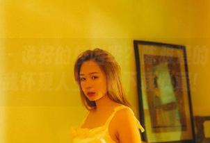 轰趴猫 – 说好的校园呢？陈雅漫的写真让我怀疑人生，快下载收藏！
