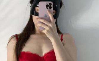 微密圈 – 在西海岸风格的阳光下，全套铁锤姐姐的魅力，快来下载！