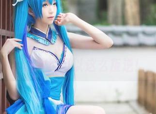 最新更新！青青子Js清纯cos说服我：原来清纯也可以这么叛逆！