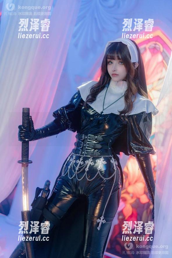 私拍背后的故事：鹿八岁baby变成猫耳女仆，难道我觉得的都是真的？