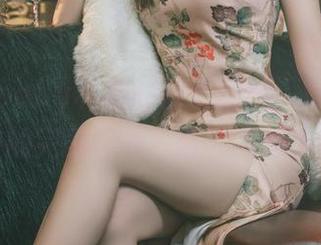 鹿八岁baby和她的白色婚纱，难道是我心目中的完美幻想？看完有点小期待！