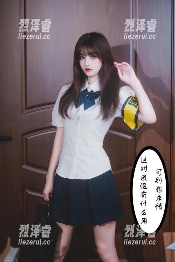 更新！“鹿八岁baby”的纯白画面，原图竟然让人这么想入非非...